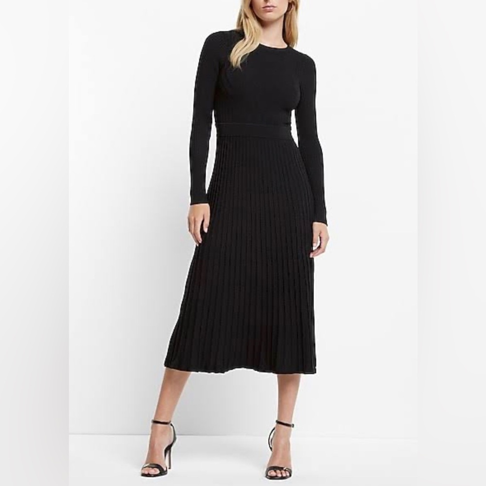 EXPRESS - long sleeve pleated ribbed midi sweater dress